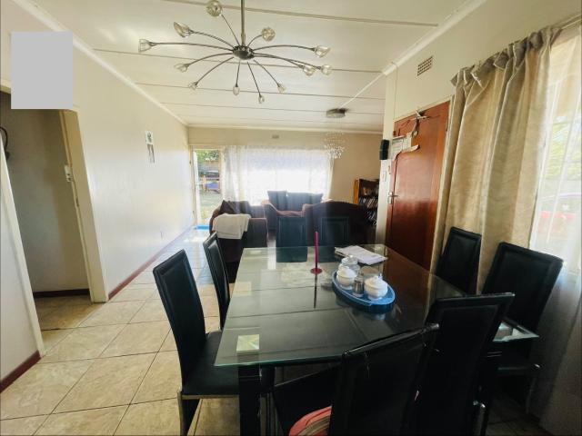 3 Bedroom House For Sale in Klippoortje