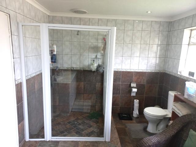 3 Bedroom House For Sale in Klippoortje
