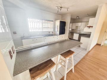 3 Bedroom House For Sale in Kloofendal