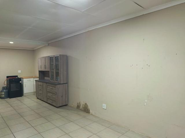 3 Bedroom House For Sale in Krugersdorp West