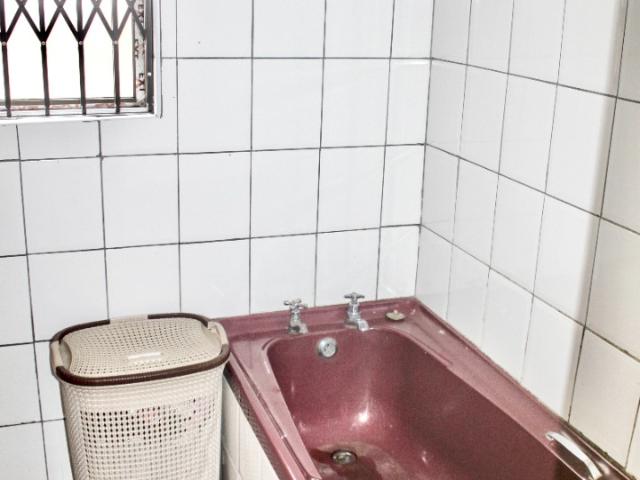 3 Bedroom House For Sale in Kwamagxaki