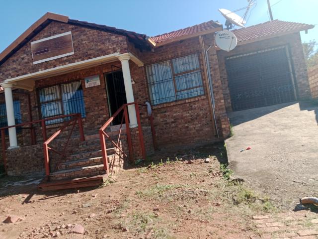 3 Bedroom House For Sale in Kwamhlanga