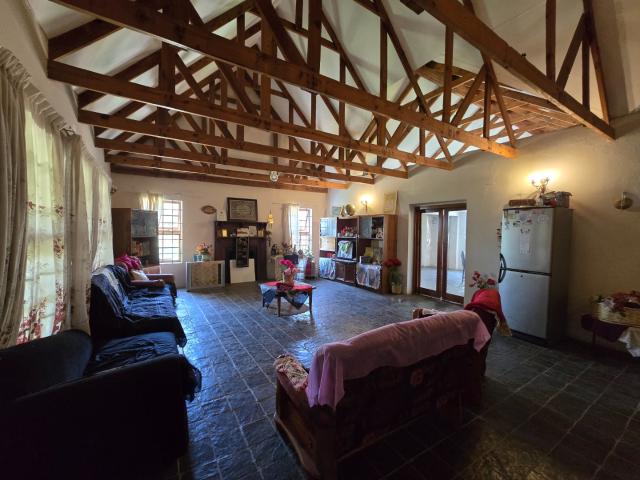 3 Bedroom House For Sale in Homestead Apple Orchards