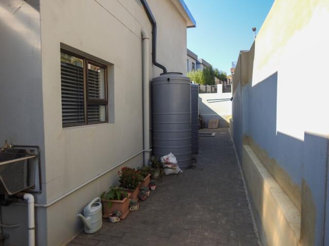 3 Bedroom House For Sale in Homes Haven
