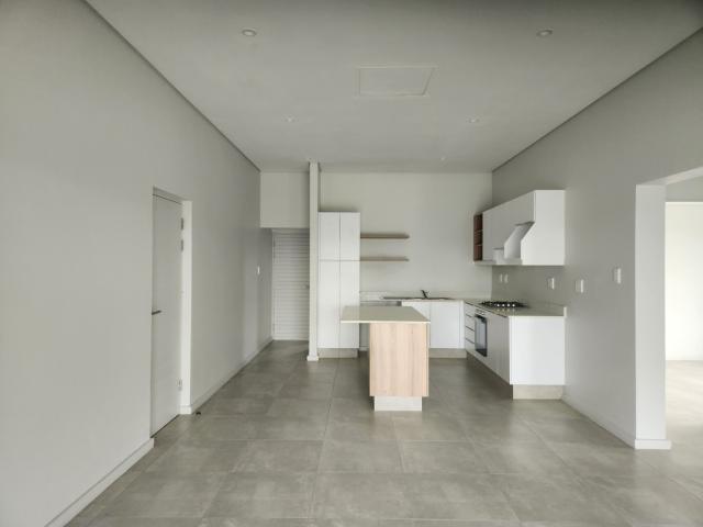 3 Bedroom House For Sale in Hayfields