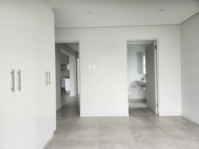 3 Bedroom House For Sale in Hayfields