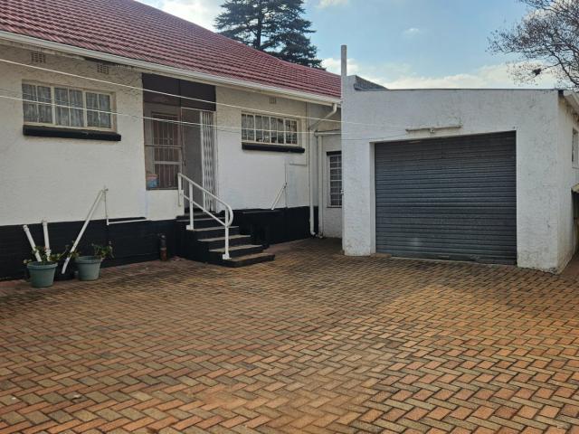 3 Bedroom House For Sale in Hazelpark