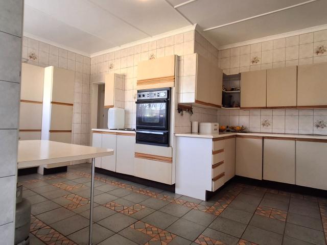 3 Bedroom House For Sale in Hazelpark