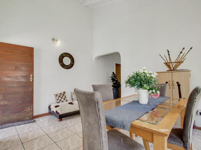 3 Bedroom House For Sale in Halfway Gardens