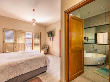 3 Bedroom House For Sale in Halfway Gardens