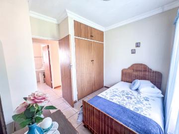 3 Bedroom House For Sale in Heuweloord
