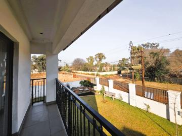 3 Bedroom House For Sale in Henley On Klip