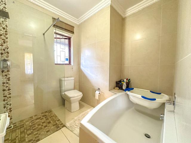 3 Bedroom House For Sale in Herrwood Park