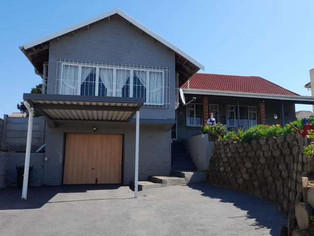 3 Bedroom House For Sale in Hibberdene