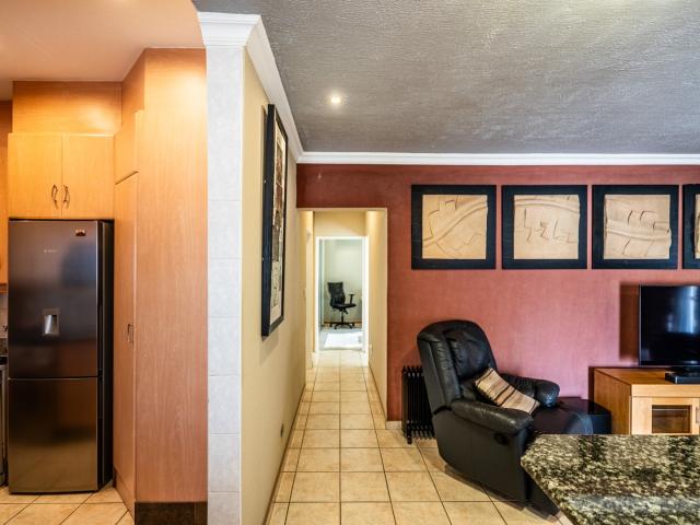 3 Bedroom House For Sale in Highveld