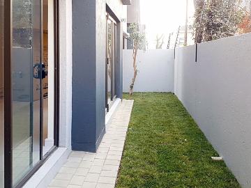 3 Bedroom House For Sale in Hurlingham