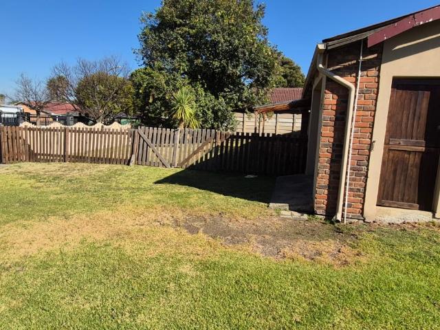 3 Bedroom House For Sale in Impala Park