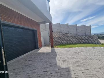 3 Bedroom House For Sale in Island View