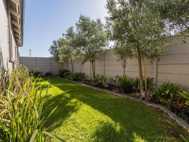 3 Bedroom House For Sale in Joostenbergvlakte