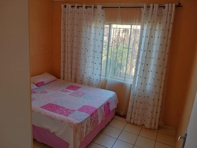 3 Bedroom House For Sale in Lotusville