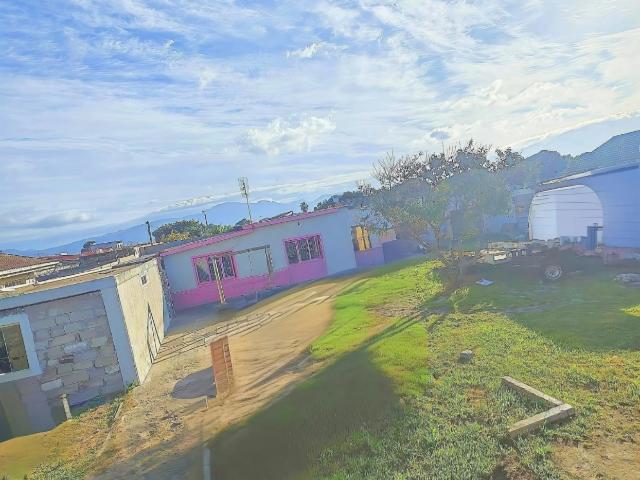 3 Bedroom House For Sale in Lotus River