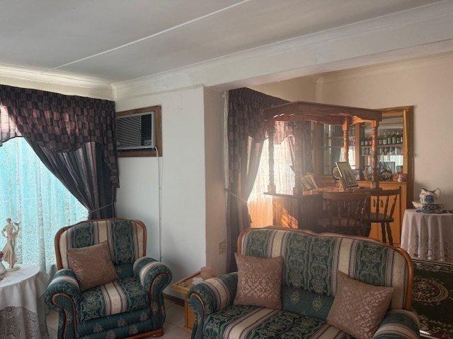 3 Bedroom House For Sale in La Hoff