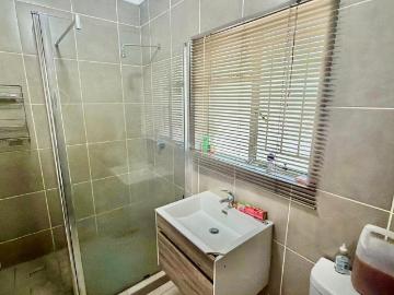 3 Bedroom House For Sale in La Hoff