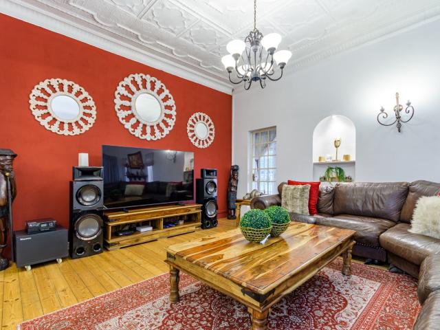 3 Bedroom House For Sale in Lambton