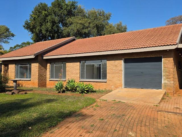 3 Bedroom House For Sale in Letsitele