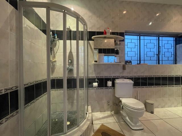 3 Bedroom House For Sale in Levallia