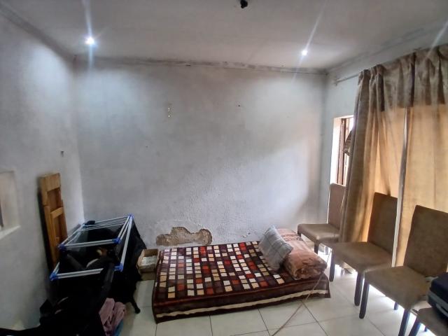 3 Bedroom House For Sale in Lenasia South