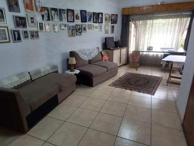 3 Bedroom House For Sale in Leondale
