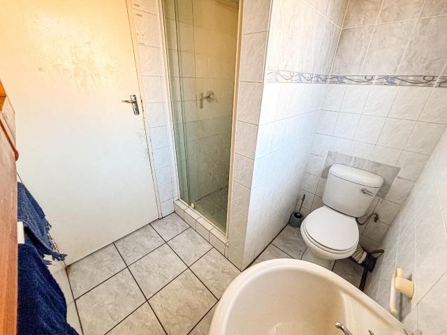 3 Bedroom House For Sale in Linmeyer