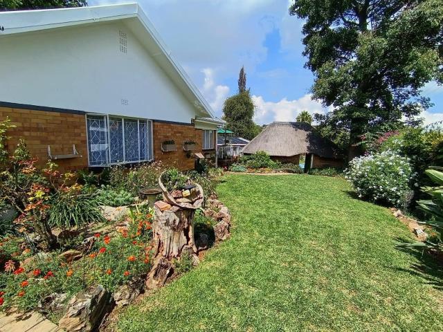 3 Bedroom House For Sale in Linmeyer