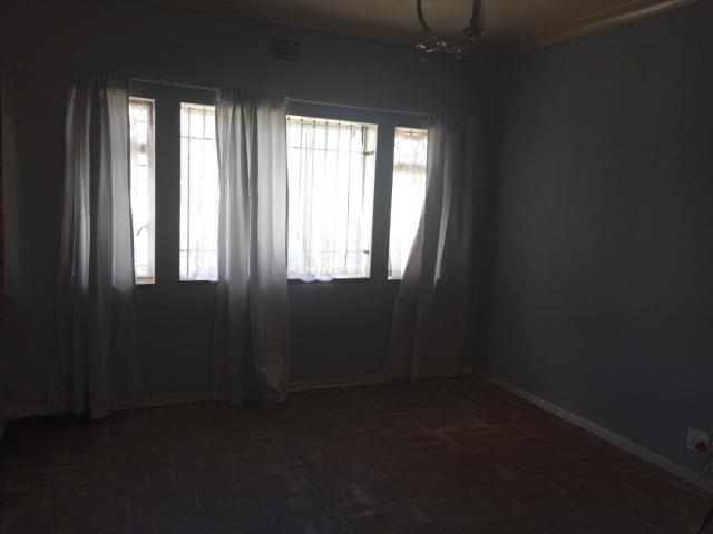 3 Bedroom House For Sale in Linmeyer