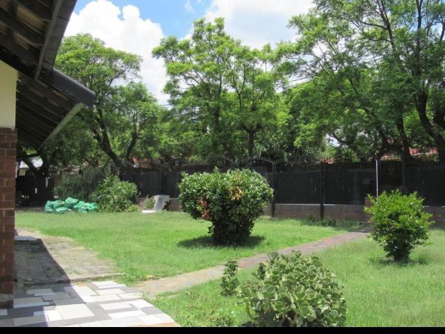 3 Bedroom House For Sale in Linmeyer