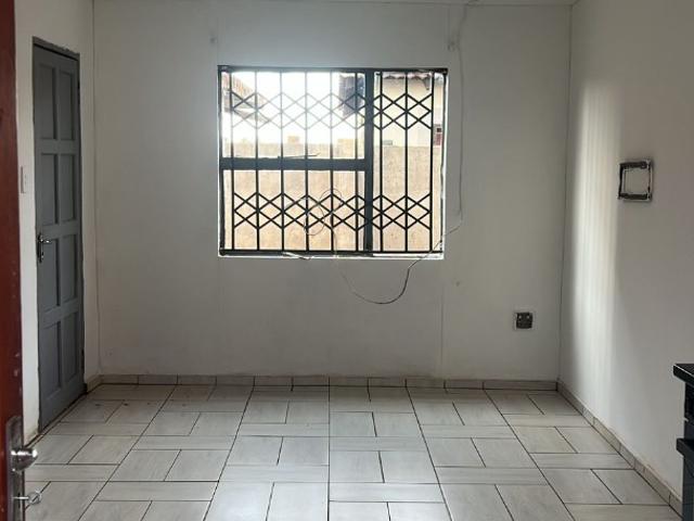 3 Bedroom House For Sale in Lufhereng