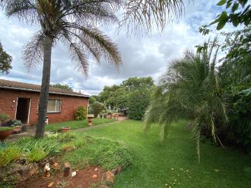 3 Bedroom House For Sale in Lyttelton Manor
