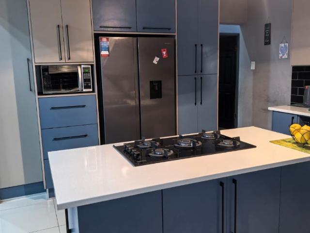 3 Bedroom House For Sale in Motherwell
