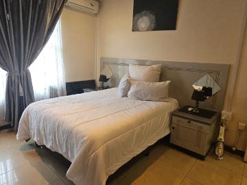 3 Bedroom House For Sale in Mountain Rise
