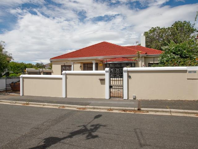 3 Bedroom House For Sale in Mowbray