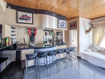 3 Bedroom House For Sale in Mondeor