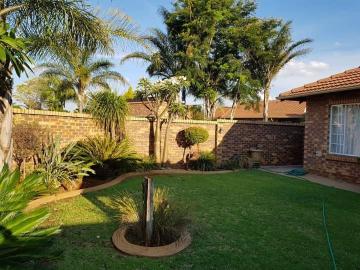 Montana, City of Tshwane Metropolitan Municipality, City of Tshwane Metropolitan Municipality, Gauteng, South Africa