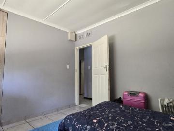 3 Bedroom House For Sale in Moseley Park