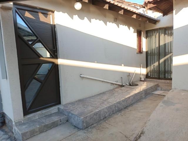 3 Bedroom House For Sale in Mabopane
