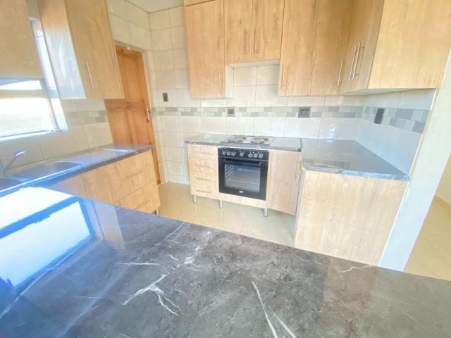 3 Bedroom House For Sale in Mahlasedi Park