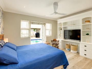 3 Bedroom House For Sale in Maroeladal