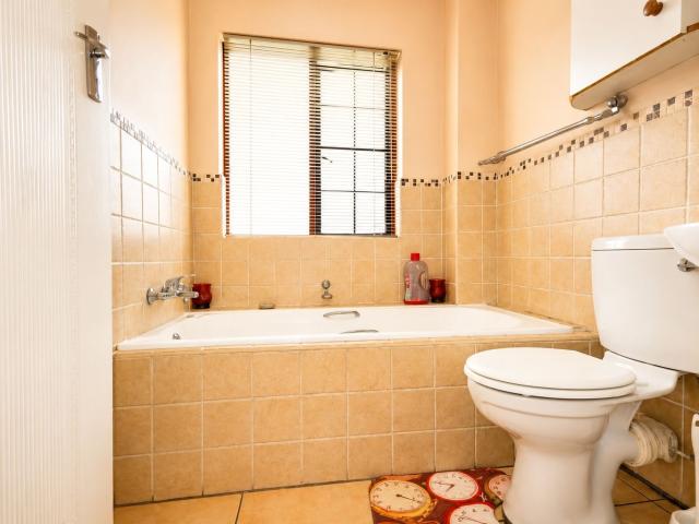 3 Bedroom House For Sale in Meyersig Lifestyle Estate