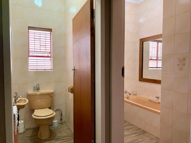3 Bedroom House For Sale in Meerhof