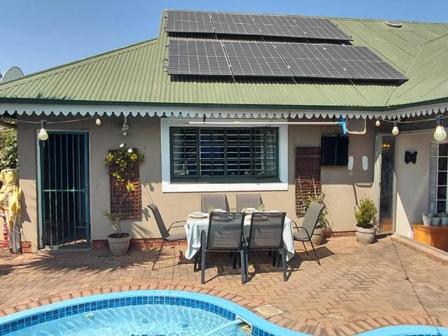 3 Bedroom House For Sale in Melodie